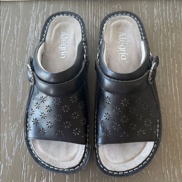 Alegria KLOVER Black Leather Slide Sandals or Slingback Lacer Cut Design Size 39 - Picture 2 of 12